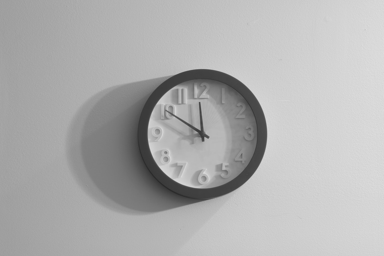 clock-on-wall