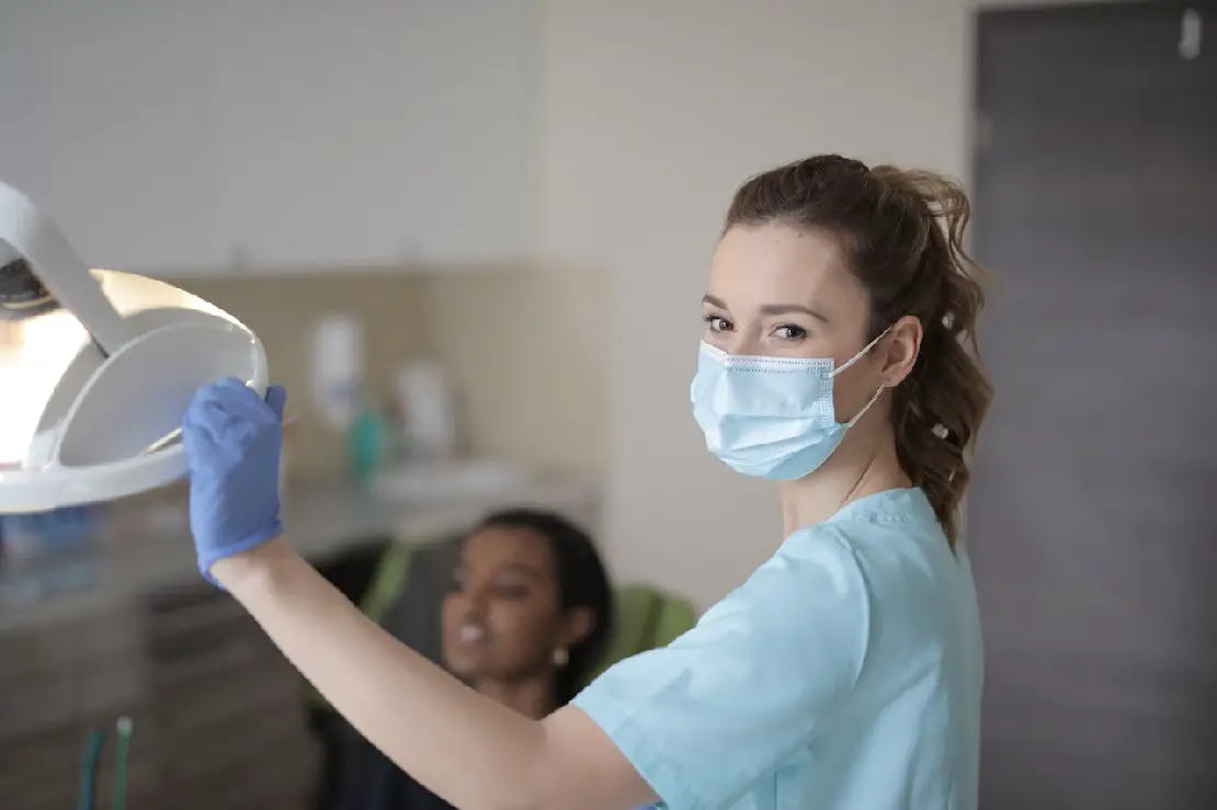 dentist-office-patient