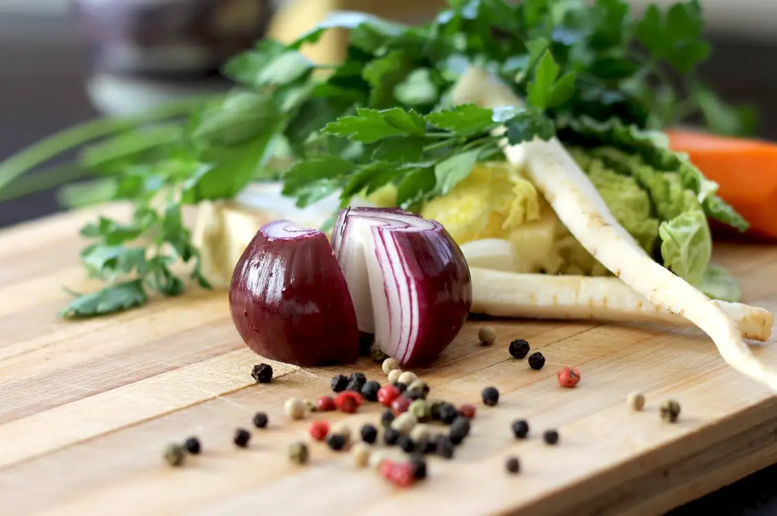 food-vegetables-meal-kitchen