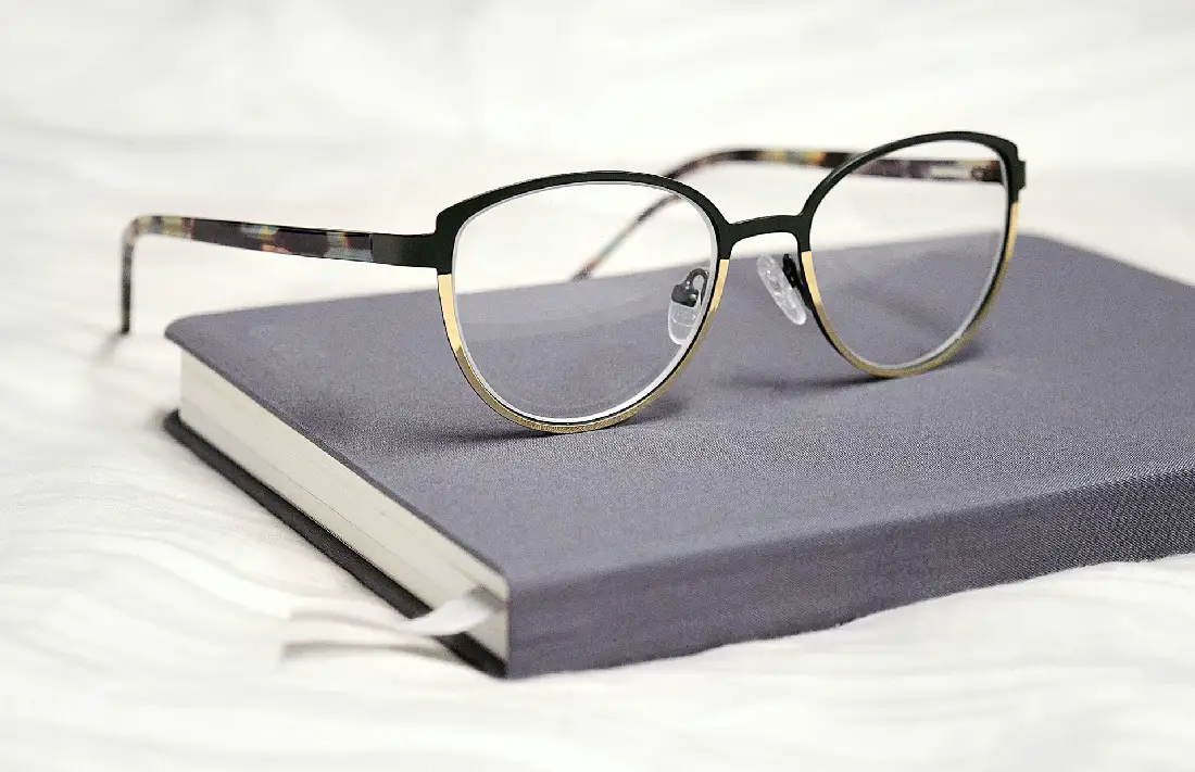 glasses-book