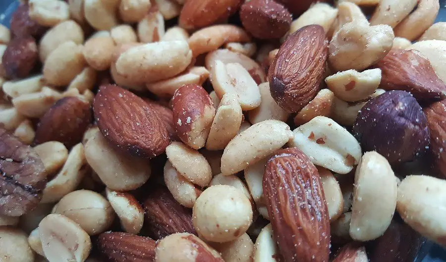 nuts-almonds-walnuts