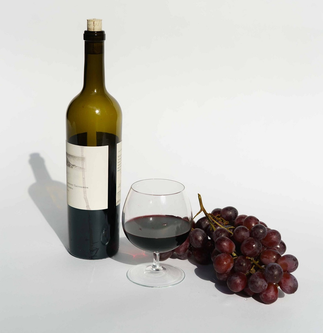 red-wine-glass-drink