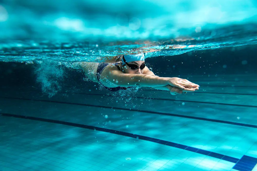 swimming-woman-2