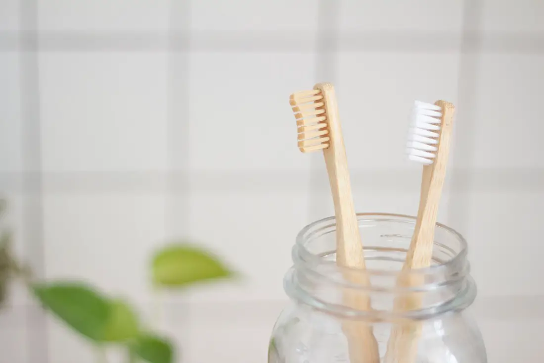 toothbrush-toothpaste