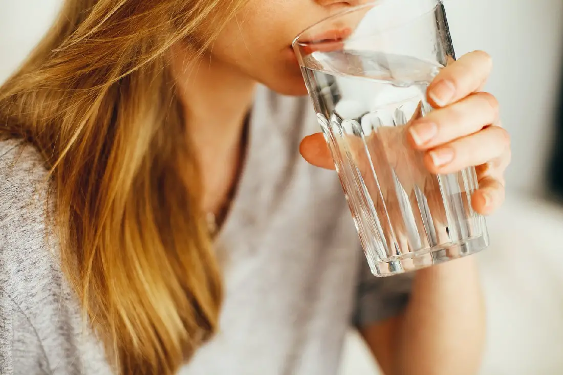 water-drink-woman